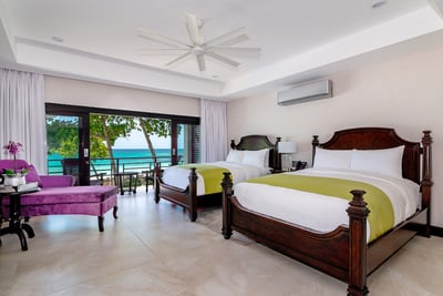 Luxury Villa Photo #31