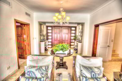 Luxury Villa Photo #16