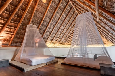 Luxury Villa Photo #25