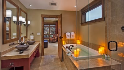 Primary ensuite with soaking tub