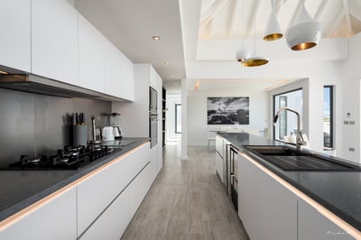 Kitchen: Fully equipped kitchen with gas oven, induction stove, microwave, fridge and freezer w