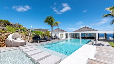 Pool 1 & Terrace