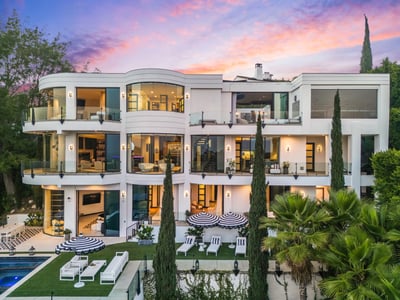 Luxury Villa Photo #4