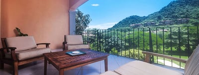 Luxury Villa Photo #13