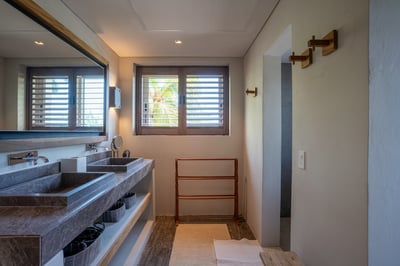 Luxury Villa Photo #61