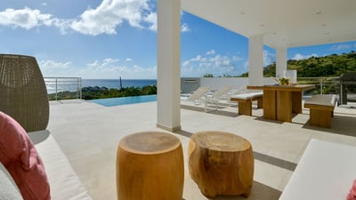 Luxury Villa Photo #12
