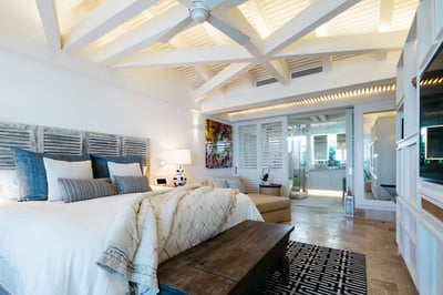 Luxury Villa Photo #39