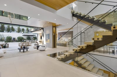 Luxury Villa Photo #38