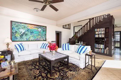 Luxury Villa Photo #15