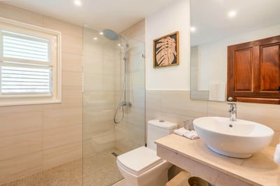 Luxury Villa Photo #29