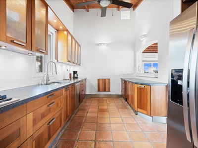 Luxury Villa Photo #7