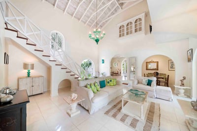 Luxury Villa Photo #11