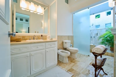 Luxury Villa Photo #37