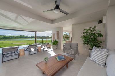 Luxury Villa Photo #5