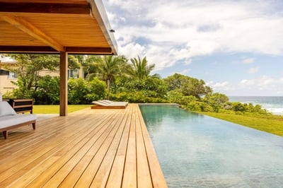 Luxury Villa Photo #3