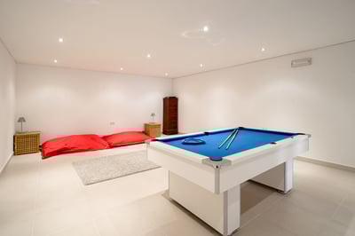 Luxury Villa Photo #15