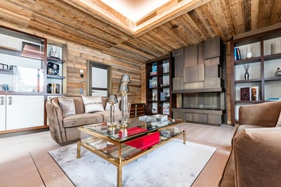 Luxury Villa Photo #14