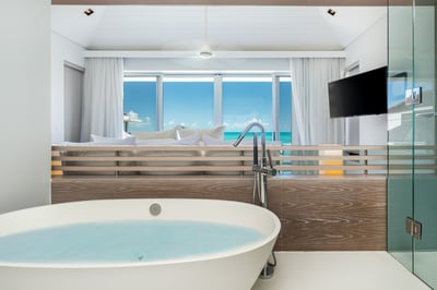 Luxury Villa Photo #42