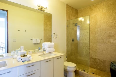 Luxury Villa Photo #10