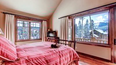 Primary suite on main level with private deck