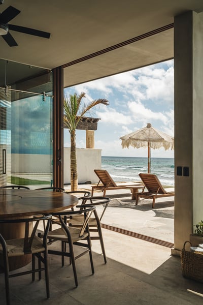 Luxury Villa Photo #7