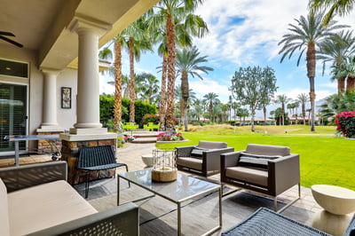 Nice space for easy conversation or to wait for your turn at the ping pong table!