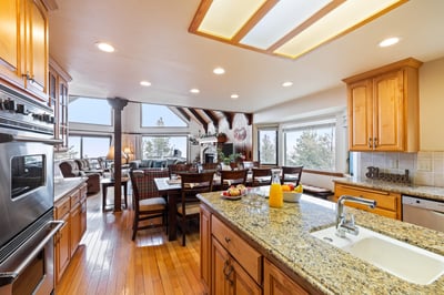 Luxury Villa Photo #8