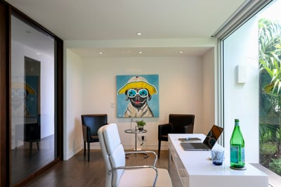 Luxury Villa Photo #26