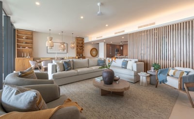 Luxury Villa Photo #12