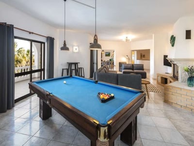 Luxury Villa Photo #19