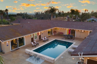 Luxury Villa Photo #7