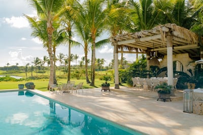 Luxury Villa Photo #5