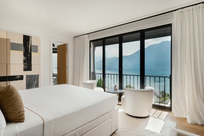 Luxury Villa Photo #16