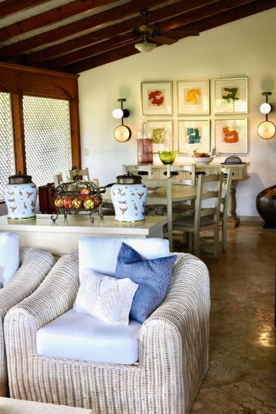 Luxury Villa Photo #16
