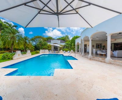 Luxury Villa Photo #3