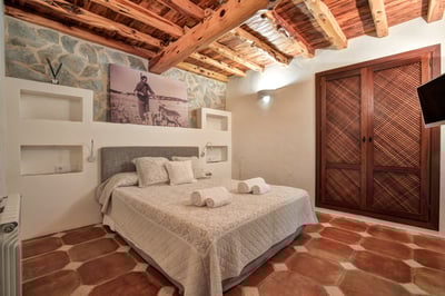 Luxury Villa Photo #30