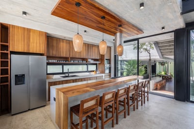 Luxury Villa Photo #23