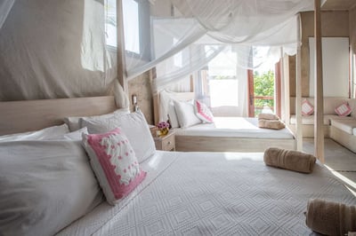 Luxury Villa Photo #29