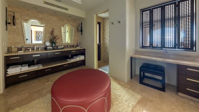 Luxury Villa Photo #63