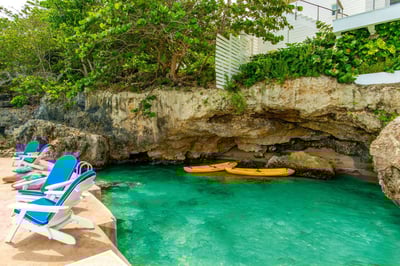 Luxury Villa Photo #4