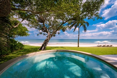 Luxury Villa Photo #6