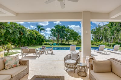 Luxury Villa Photo #11