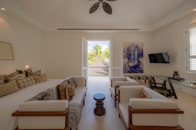 Luxury Villa Photo #61