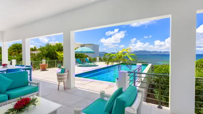 Luxury Villa Photo #5