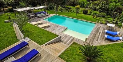 Luxury Villa Photo #3