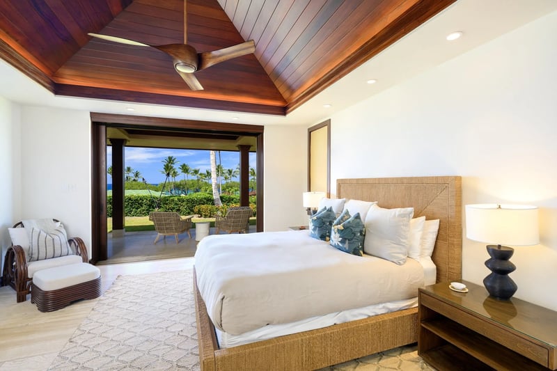 Pauoa Seabreeze Villa