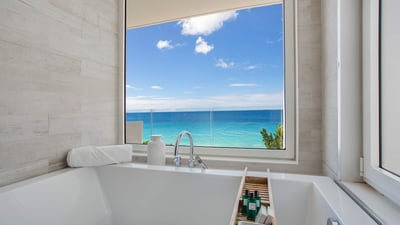 Luxury Villa Photo #22