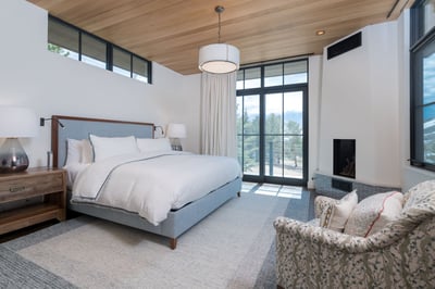 Luxury Villa Photo #25
