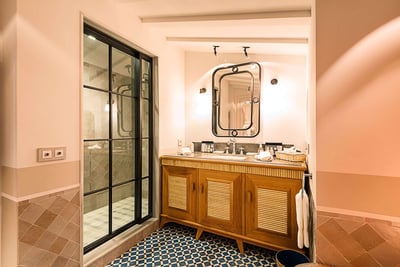Luxury Villa Photo #28