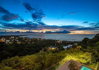 Luxury Villa Photo #52